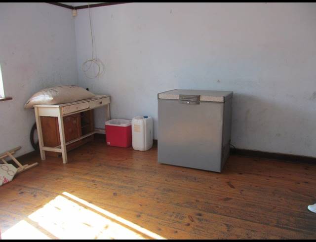 3 BEDROOM HOUSE FOR SALE IN SEA VIEW